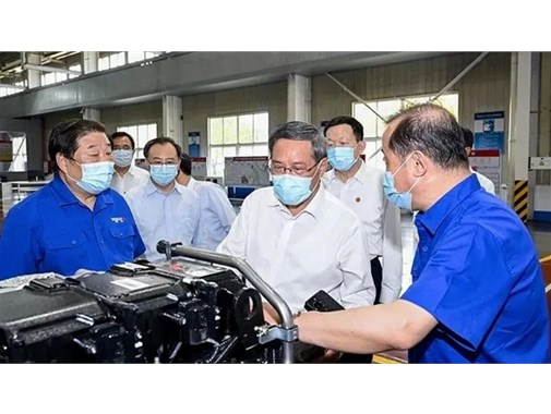 李強總理：加快充電樁建設(shè)！